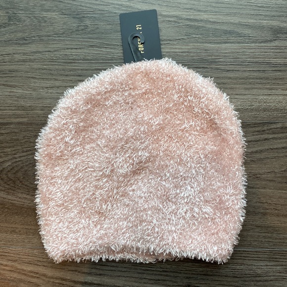 🚨4 for $15🚨Forever 21 Pink Beanie - Picture 2 of 5